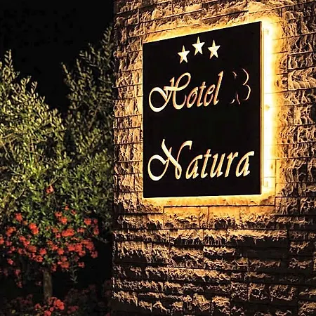 فندق Natura Vilanija 3*